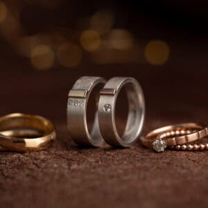 Roodgouden bewerkte ring met diamant in chaton - Afbeelding 5